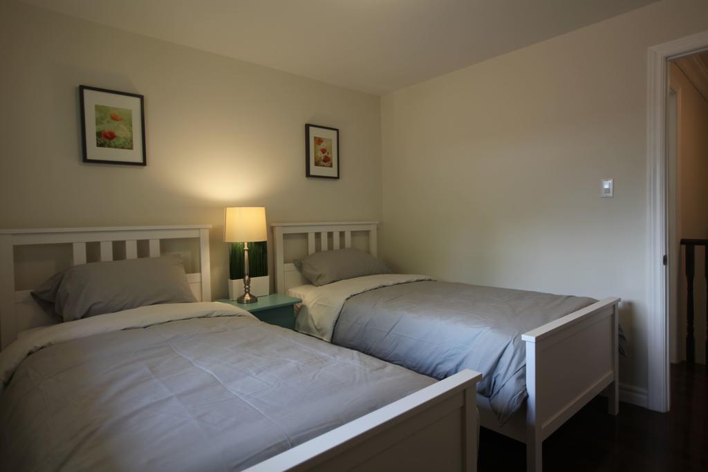 多伦多邓肯公园民宿 Toronto Duncan Park Guesthouse Dış mekan fotoğraf