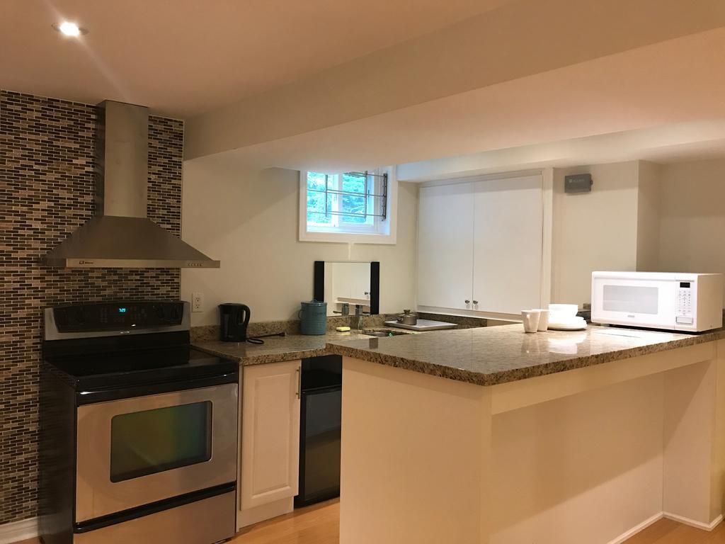多伦多邓肯公园民宿 Toronto Duncan Park Guesthouse Dış mekan fotoğraf